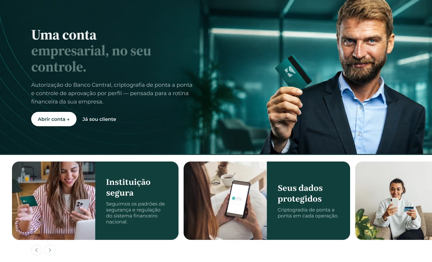 Visão do site reunindo hero e prova institucional.